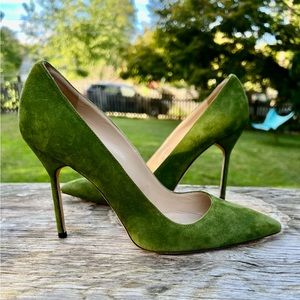 Manolo Blahnik BB 37.5 - 4”